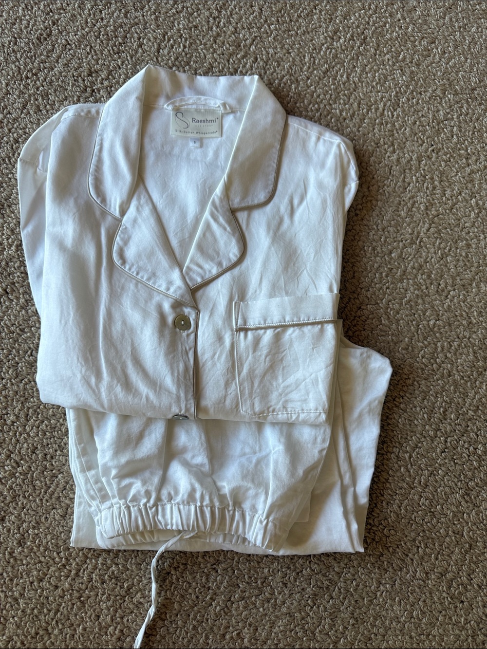 Raeshmi Whispercale Cream Women's Pajamas